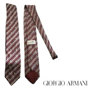 Vtg Giorgio Armani Men's Silk Tie - Burgundy and White Stripes